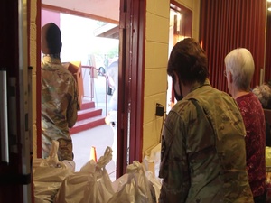 AZNG assists local food bank in Casa Grande