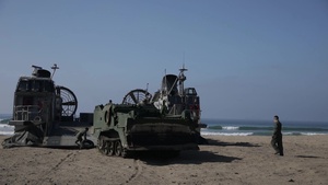 1st Combat Engineer Battalion Disembarks Landing Craft Air Cushion