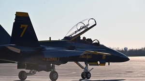 Blue Angels 7 lands at Niagara Falls ARS