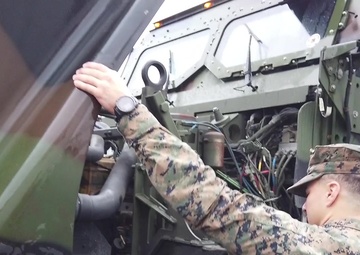Marines with CLR-27 Convoy 916 mi from Ft. Drum to Camp Lejeune B-Roll (Part 2 of 3)