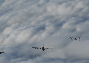 Swedish Gripens escort U.S. aircraft through Swedish airspace to Estonia