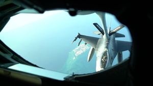 F-16s fly over U.S. Central Command area of responsibility