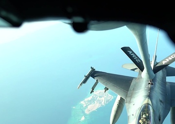 F-16s fly over U.S. Central Command area of responsibility