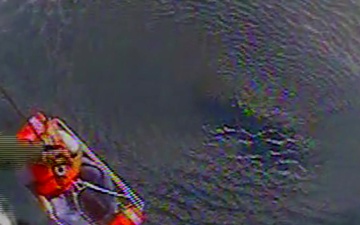 Coast Guard rescues 2 after boat sinks 40 miles west of Bradenton