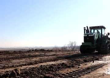 Setback on levee 594 continues