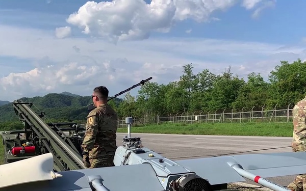 DAGGER BRIGADE SOLDIERS ADAPT AND TRAIN