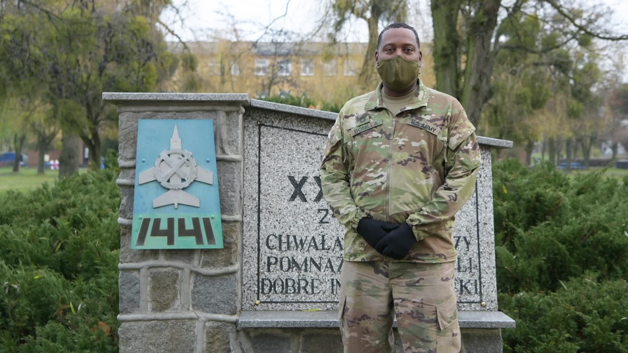 DVIDS - Video - Maryland Army National Guard Sergeant 1st Class Louie  Bonilla wishes his family back at home in Maryland.