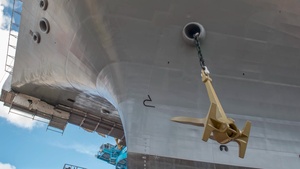 USS George H. W. Bush (CVN 77) Anchor Onload