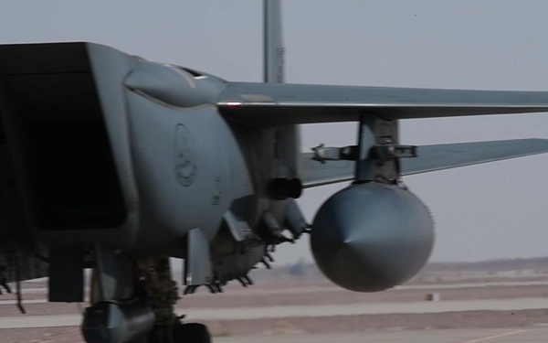 Hot Pit Refuel-Exercise Desert Eagle