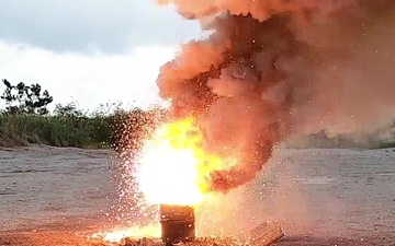 CLB-31, 31st MEU detonates explosive ordinance