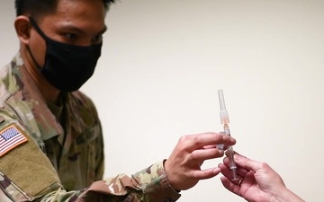 U.S. Army Health Center Vicenza administers COVID-19 vaccine