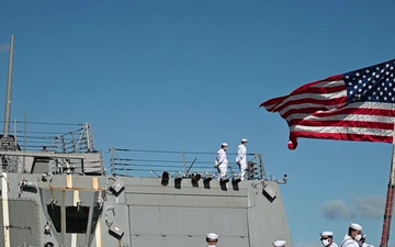 USS William P. Lawrence Returns to Pearl Harbor
