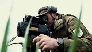 Norwegian troops practise calling in air support (INTERNATIONAL WITH MUSIC)