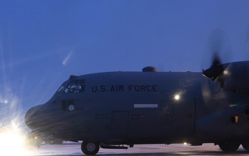 C-130H Hercules arrives at Minneapolis Saint Paul Airport
