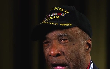 Red Tail Angels - The Story of The Tuskegee Airmen Episode 02