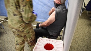 AZNG helps provide COVID-19 vaccinations in Gila County