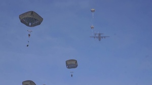 Spartan Paratroopers Kick Off Arctic Warrior 21