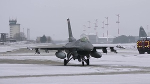 F-16s refuel at Ramstein