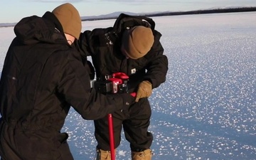 Spartan Paratroopers Construct Ice Bridge