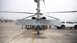 Navy Aircrew conduct training with ST operators during Emerald Warrior-21