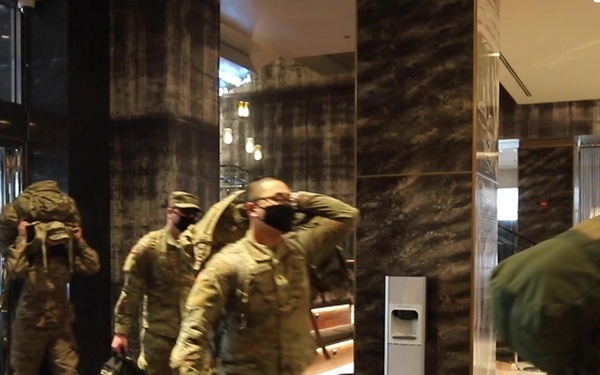 U.S. Army Soldiers with the 426th Brigade Support Battalion arrive in Chicago