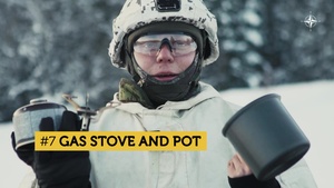 What’s in the kit of an Estonian winter soldier? (WITH SUBS)