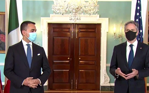 Secretary of State Blinken camera spray with Italian Foreign Minister Luigi Di Maio