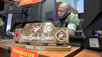 Gunnery Sgt. GonzalezDawkins receives Master Gunnery Sergeant Acevedo Award as Marine Corps Motor Transport Chief of the Year for Fiscal Year 2020