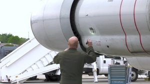 Video of E-8C Joint STARS Air Guard flight engineer performing pre-flight checks