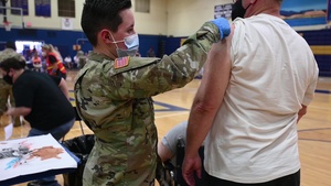 AZNG distributes COVID-19 vaccines at La Paz County event