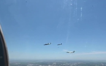 Laughlin performs at Wings Over South Texas Air Show