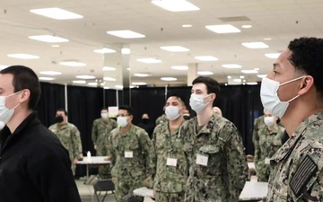 Sailors at MCM CVC Begin Day with Sailor’s Creed