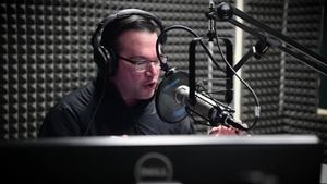 Meet Your DJ- DJ Cruiser