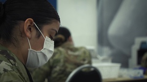 88 ABW Command Team Visits Vaccine Response Deployers