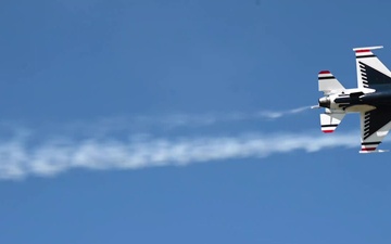 Barksdale AFB hosts Defenders of Liberty Air &amp; Space Show