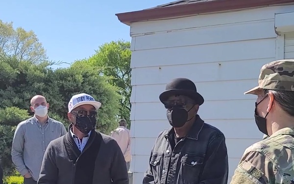 Members of Jackson Family meet with U.S. Air Force Airmen in Gary, Indiana