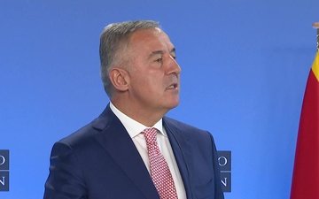 Joint press point with NATO Secretary General Jens Stoltenberg and the President of Montenegro, Milo Đukanović (Opening remarks)