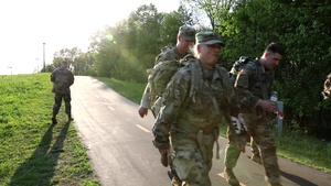 407th Soldiers Ruck the Marsjmerket Challenge