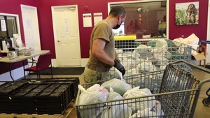 AZNG Supports Nogales Food Bank