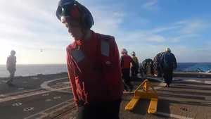 USS Shiloh CG 67 Vertical Replenishment