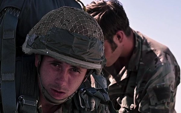 Jump start African Lion 21_B-Roll (Slo-Motion)