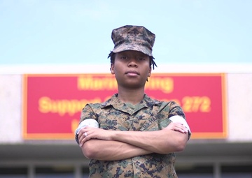 Former Army Specialist, Shakiera Kapp, is awarded 2nd MAW Marine of the Year