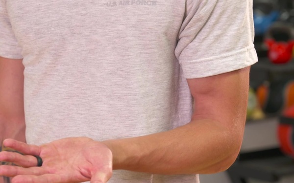 OrthopedicInjury_0032/WEB/Ortho_SC75.3_ForearmRangeOfMotion_25Sep17REF_DVIDS.mp4