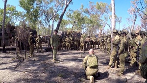 Exercise Southern Jackaroo: Australian Chief of the Defence Force visits Mount Bundey Training Area *B-Roll*