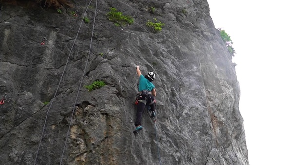 DVIDS - Video - III MEF - Hobbies on Okinawa: Rock Climbing