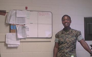 Former Army Specialist, Shakiera Kapp, is awarded 2nd MAW Marine of the Year