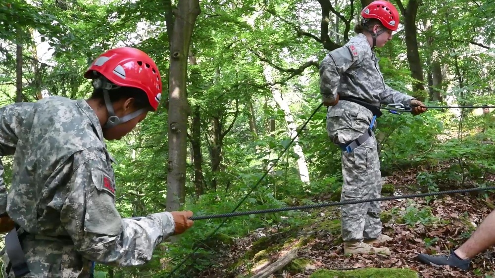 DVIDS - Video - Vilseck High School JROTC Rappelling Event