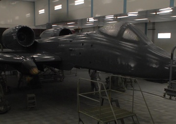 Time lapse of ANG Blacksnake paint on Indiana A-10