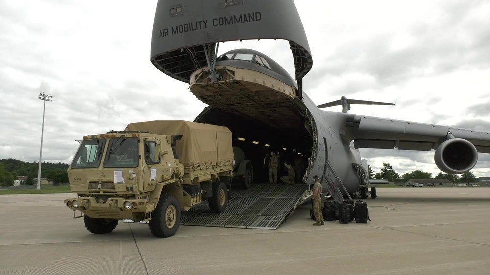 DVIDS - Video - Soldiers Arrive at Volk Field and Fort Mccoy, Wi in C-5 ...