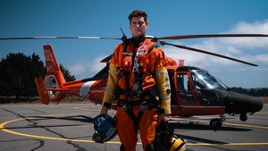 California, Oregon Coast Guard crews rescue 6 people from sinking sailboat 90 miles offshore from Crescent City